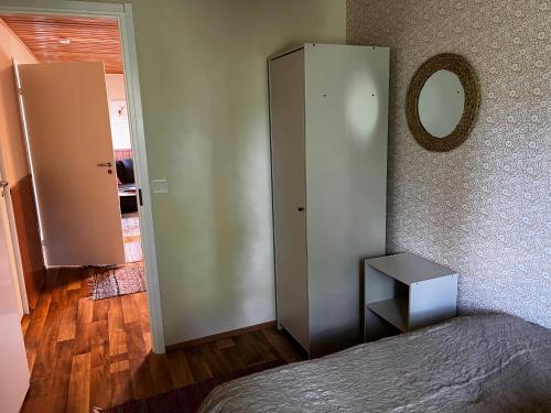 A bed or beds in a room at Minttu