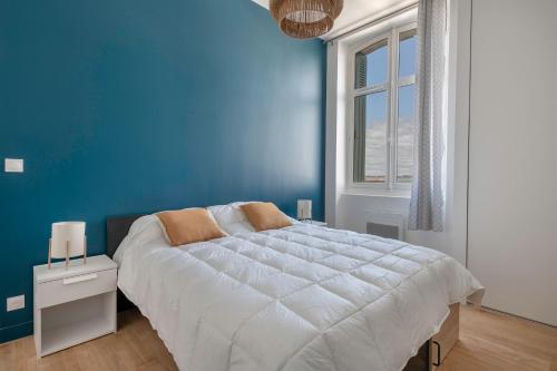 Легло или легла в стая в Charmant appartement vue mer au coeur du Croisic