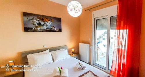 Ένα ή περισσότερα κρεβάτια σε δωμάτιο στο Dreamy Home by the Sea