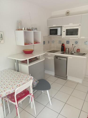 Appartement en rez de jardin et parking privatifs près des pistes photo 3