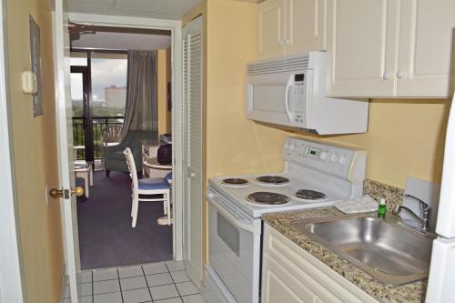 Grande Shores Ocean Resorts Condominiums photo 76