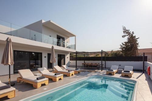 Horizon Luxury Villa