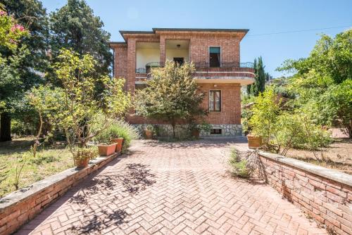 Villa in Pineta