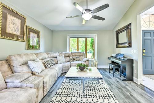 Pet-Friendly Maple Grove Gem with Private Yard! – Photos 5
