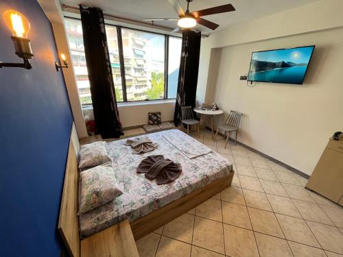 A bed or beds in a room at Jordans rooms 4