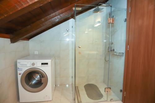 Ένα μπάνιο στο Eleni's Guesthouse