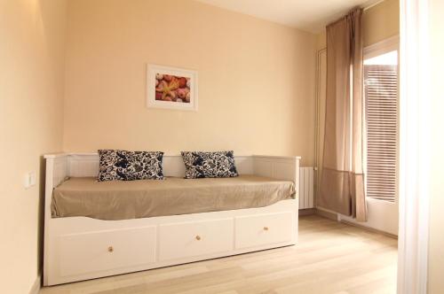 Posezení v ubytování Rubí: Luminoso apartamento a 1 minuto de la playa