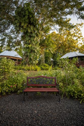 Zahrada ubytování The Samoan Outrigger Hotel