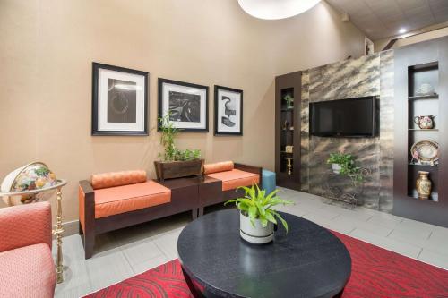 Best Western Suites near Opryland Image