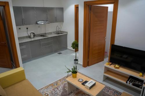Dapur atau dapur kecil di BHomed Salmiya