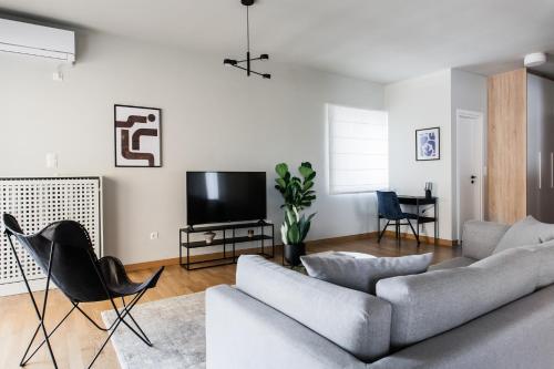 Celestial 3BR Apartment with Balcony by UPSTREET