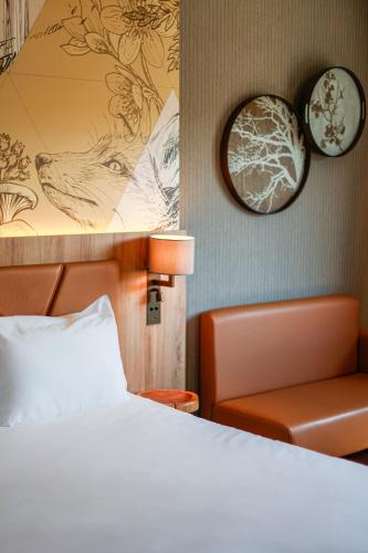 Mercure Han-sur-Lesseにあるベッド