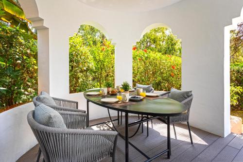 Genteel Home Venalmar Terrace