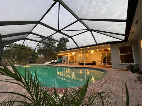 Φωτογραφία από το άλμπουμ του Pool house ( heated) in heart of Melbourne. σε Μελβούρνη