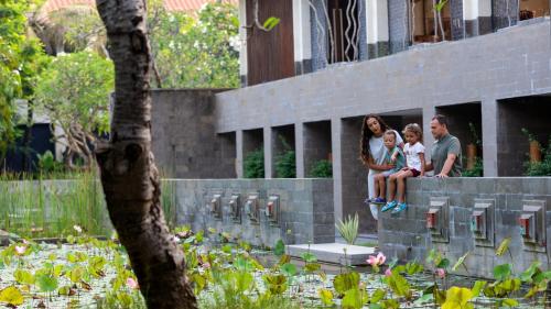 Zahrada ubytování InterContinental Bali Sanur Resort by IHG