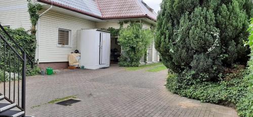 Κήπος έξω από το Noclegi u Gosi Mosty koło Gdyni