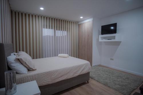 Televisyen dan/atau pusat hiburan di Quinta do Além