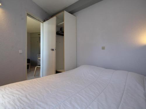 Appartement rénové 2 pièces, balcon, prox commerces, non fumeur