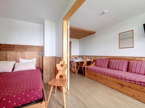 Appartement rénové 2 pièces Les Menuires, proche pistes, balcon - FR-1-344-905