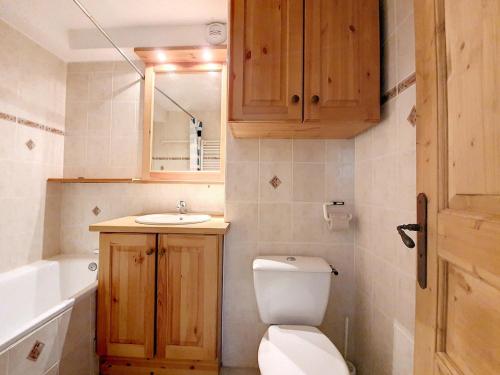 Appartement rénové 2 pièces Les Menuires, proche pistes, balcon - FR-1-344-905