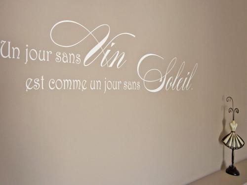 a wall sticker that reads in your senses get commited on your sons wall at Villa in Provence with Infinity Pool in Martres-Tolosane