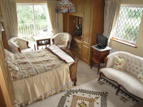 Postel nebo postele na pokoji v ubytování Killyon Guest House