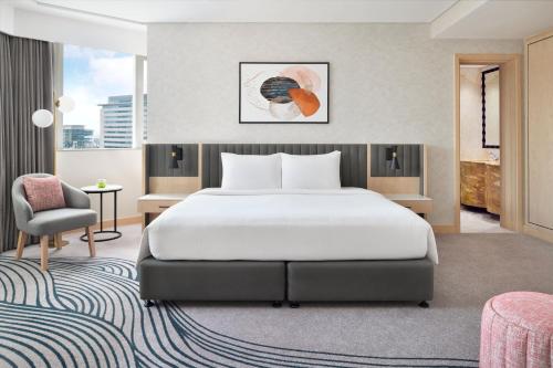 Crowne Plaza - Dubai Jumeirah by IHG Image