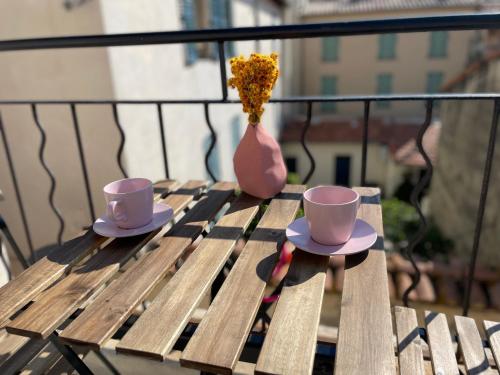 Nice Renting - FERSEN - 2 Rooms Vieil Antibes - AC - Safranier - Big Terrace photo 19