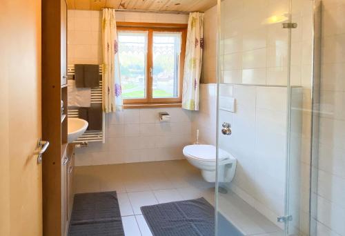 Un baño de Haus Helga