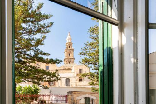View of the Cathedral Aparment near the beach