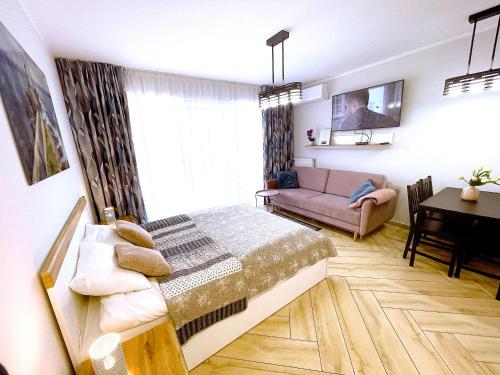 Posedenie v ubytovaní Apartment Superior Baltic with Terrace - FREE Pool, Saunas, Jacuzzi, Fitness, Salzgrotte