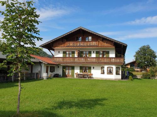 Foto dalla galleria di Gästehaus Bergblick a Wallgau