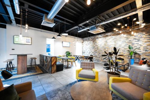 Staycity Aparthotels Birmingham City Centre photo 48