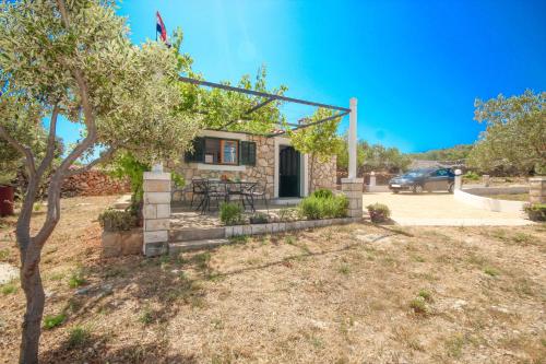 Robinson House Vinka