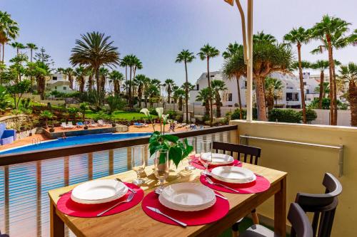 FantasticStylish & AirCon, near LasAmericas beach