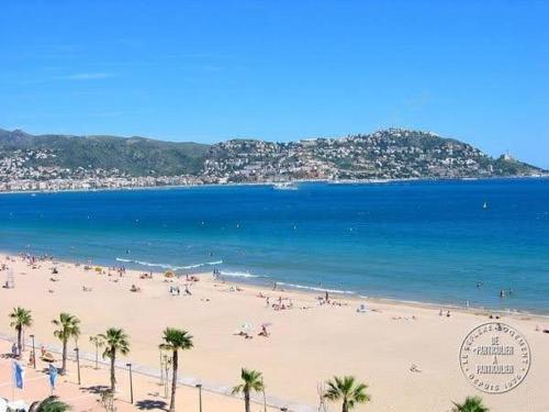 Appartement 4 à 5 pers première ligne de la mer Empuriabrava