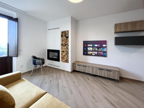 A television and/or entertainment centre at Santangelo21