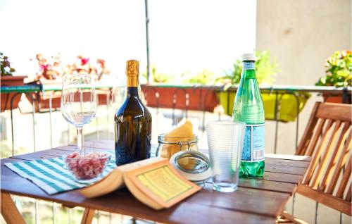 Awesome Apartment In Sarteano With Wifi And 3 Bedrooms
