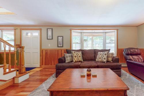 Tuftonboro Retreat – Photos 3