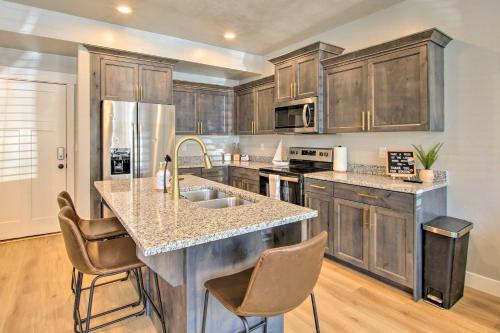 Gallery image of Beautiful Garden City Townhome Near Bear Lake in Garden City