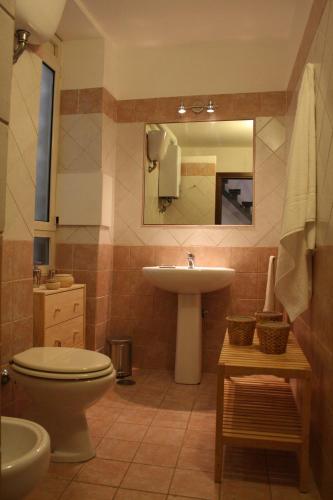 Apartment 25