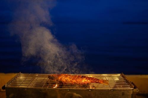 Equipo para parrilladas disponible en el resort