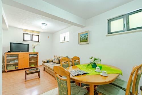 Apartments with parking space Orebic, Peljesac - 4552