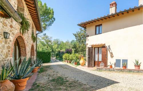 Beautiful Apartment In Molino Del Piano With Wifi And 1 Bedrooms