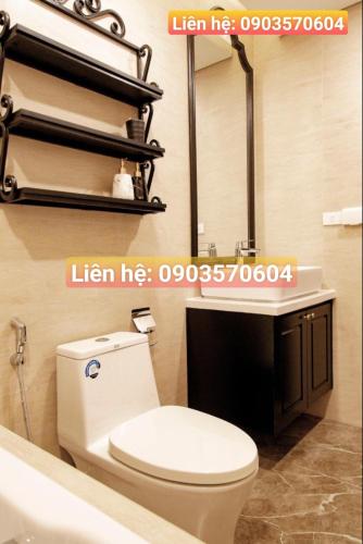 Koupelna v ubytování Quy Nhon Chillin' Apartment - FLC Sea Căn Hộ Hướng Biển Trung Tâm TP