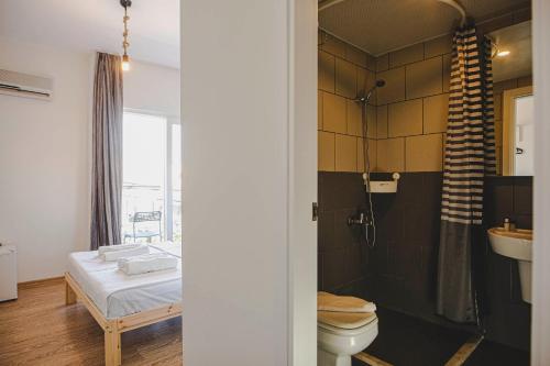 Koupelna v ubytování Belsun Hotel