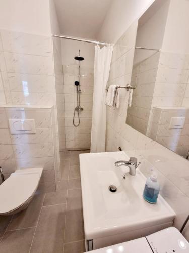 Apartmani MW, Crveni apartman