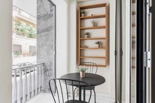 Neat Kolonaki Apartment, Athens City Centre - NV8