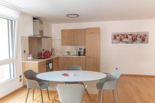 The Apartment Montreux – Photos 2