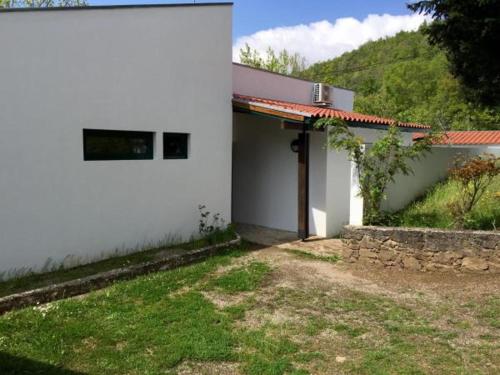 Foto dalla galleria di Bungalow Sobre Águas Camping a Bragança